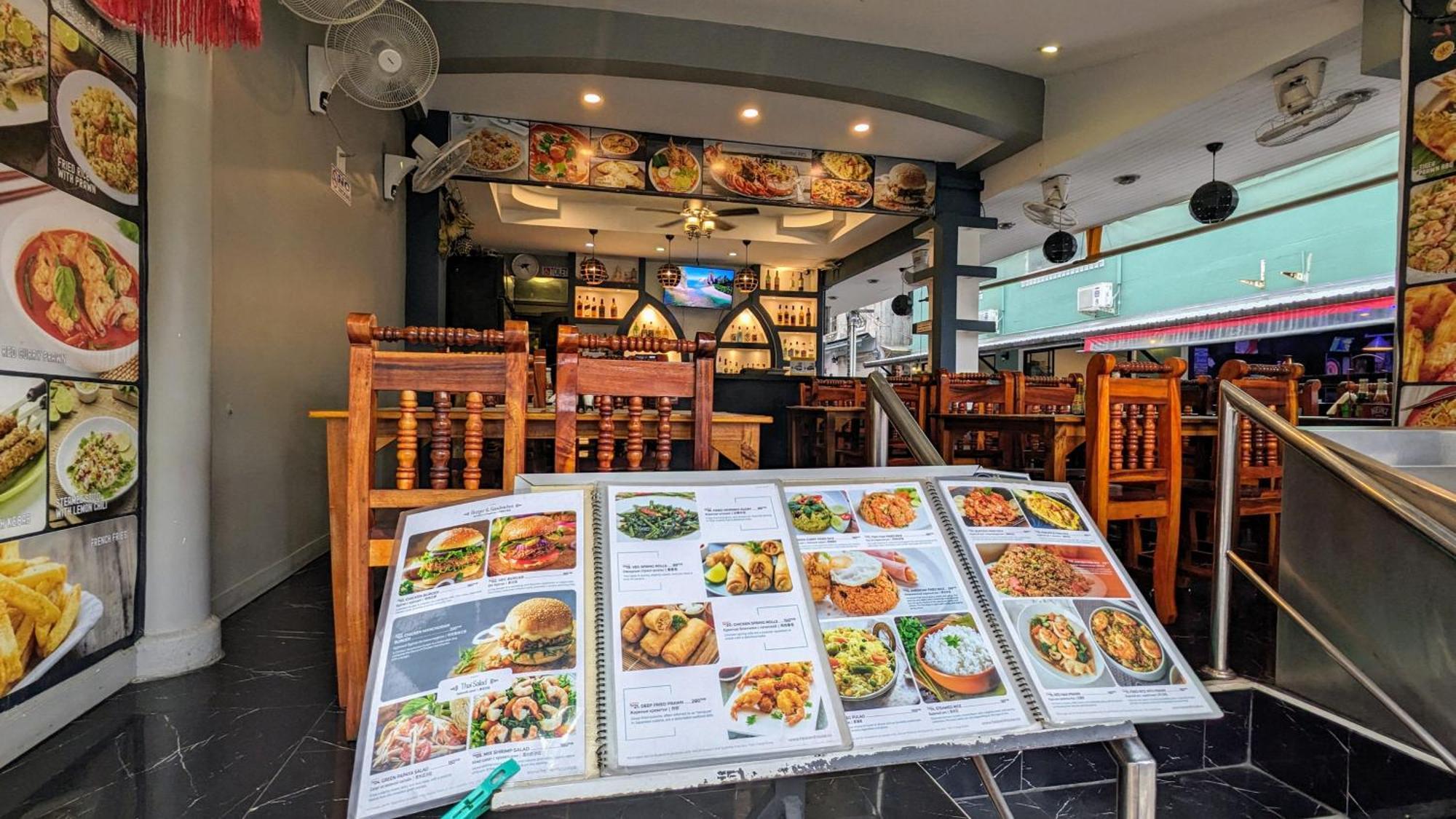 Heaven House Restro & Bar Hotel Patong Luaran gambar