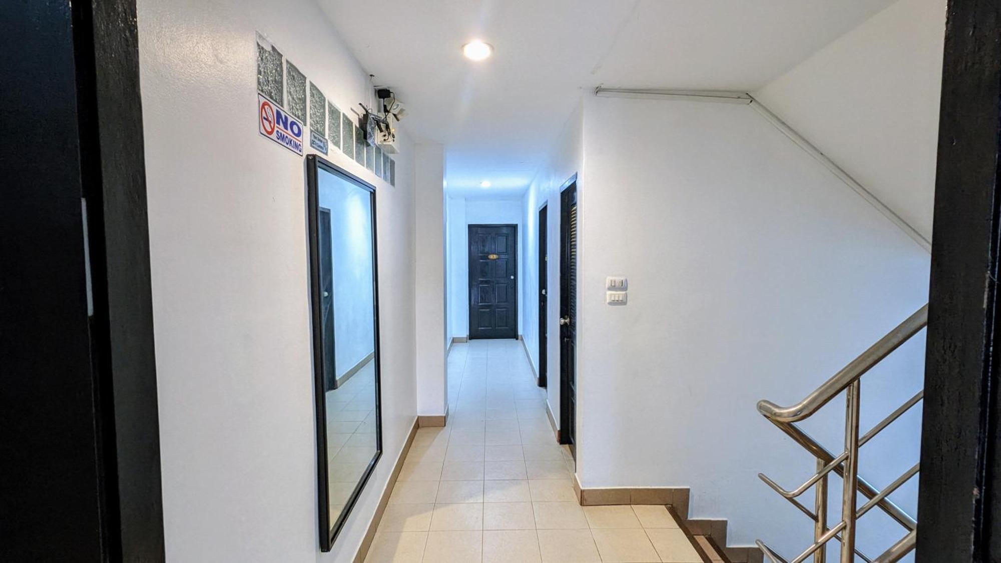 Heaven House Restro & Bar Hotel Patong Luaran gambar