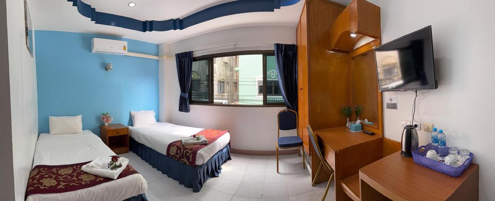 Heaven House Restro & Bar Hotel Patong Luaran gambar